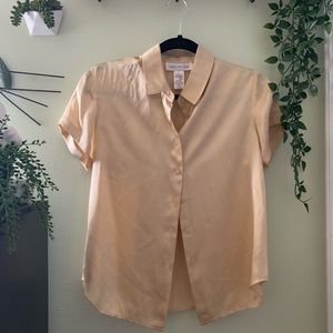 100% Silk short sleeve button up